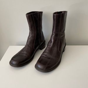 SOLD ON DEPOP Brown Italian Leather Round Toe Boots
